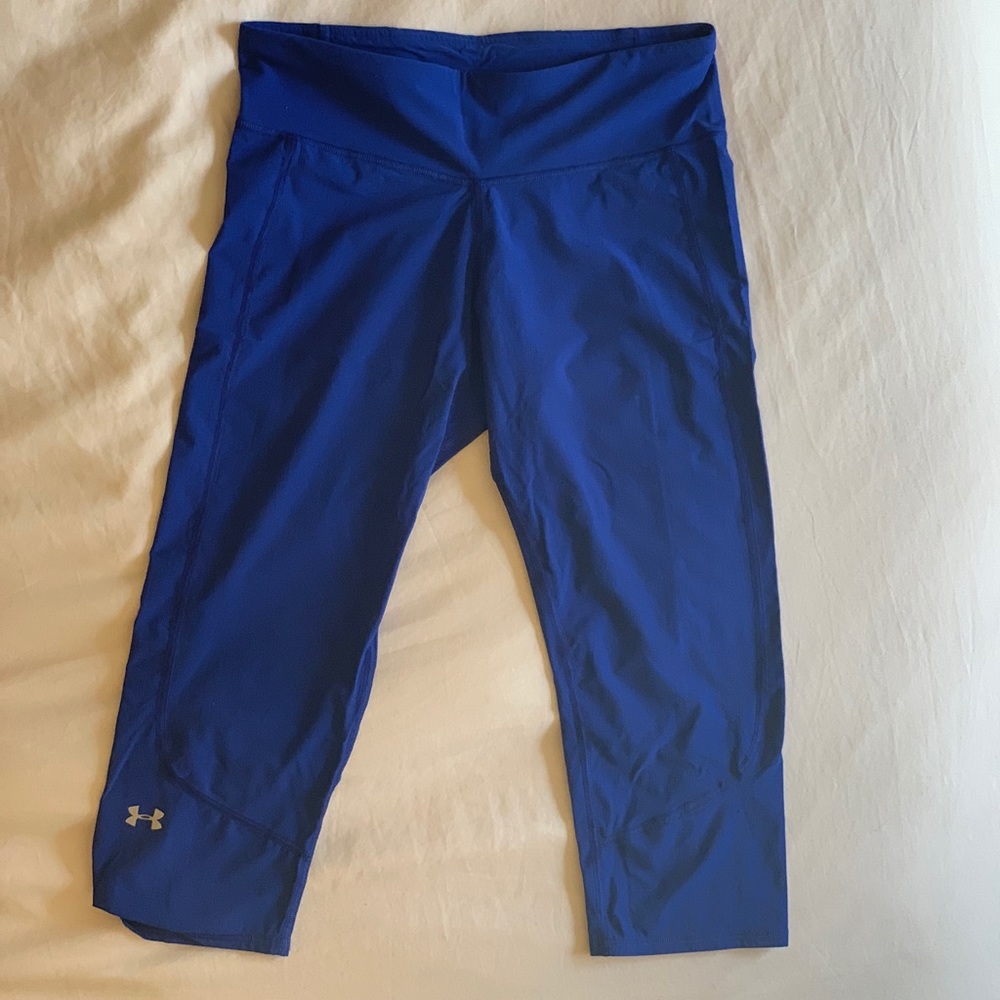 3 Quarter Under Armor Leggings